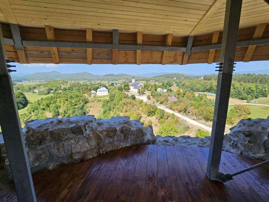 Perušić uspješno obnavlja svoju kulturnu baštinu- oduševit će vas novi ...